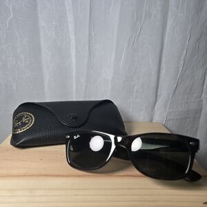 Ray-Ban Classic Tortoise Shell Sunglasses RB2132